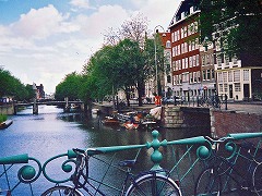 アムステルダムのシンゲル運河内の17世紀の環状運河地区 Seventeenth-century canal ring area of Amsterdam inside the Singelgracht