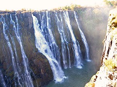 モシ・オ・トゥニャ / ヴィクトリアの滝　Mosi-oa-Tunya / Victoria Falls
